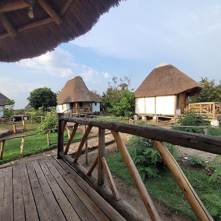 Songbird Safari Lodge & Campsite Katunguru Extérieur photo