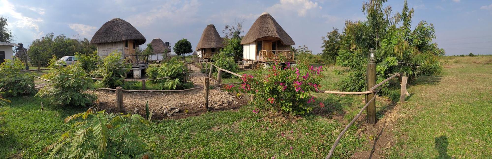 Songbird Safari Lodge & Campsite Katunguru Extérieur photo